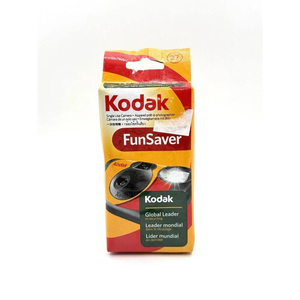 Kodak FunSaver Disposable 35mm Film Retro Camera (27 Exposures) Travel Nostalgia